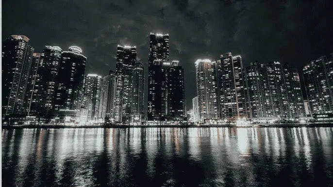 奇幻潮国语 - 城市之光：霓虹背后的人间烟火